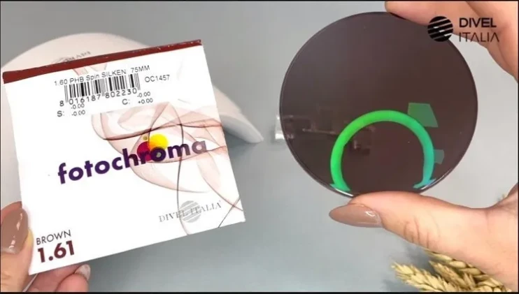 Divel 1.61 Photochromic (Silken)