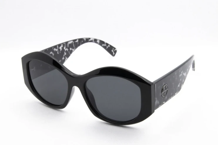 Солнцезащитные очки Солнцезащитные очки Style Mark L2637A